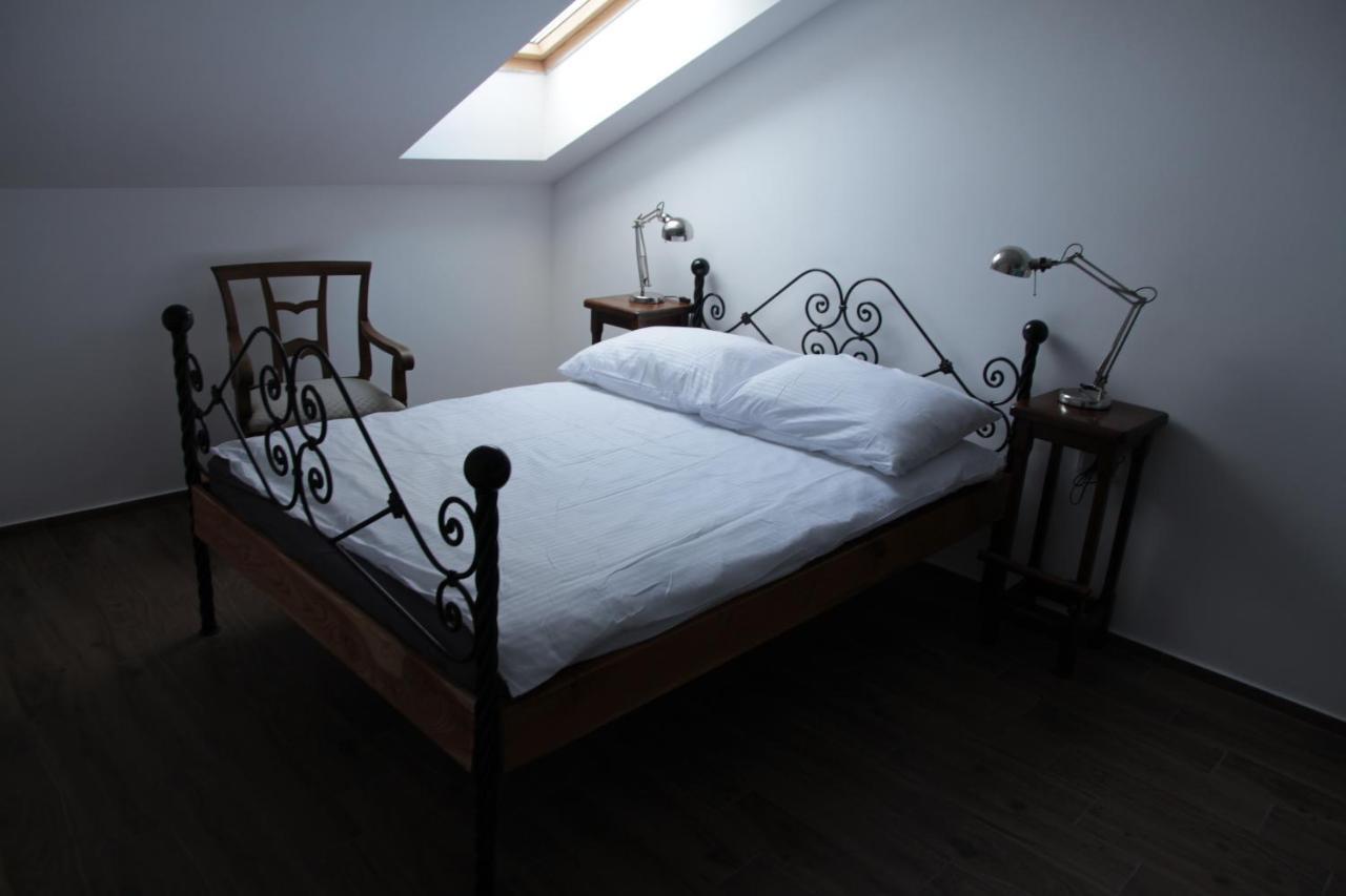 Golubski Loft กอวูเบีย ภายนอก รูปภาพ